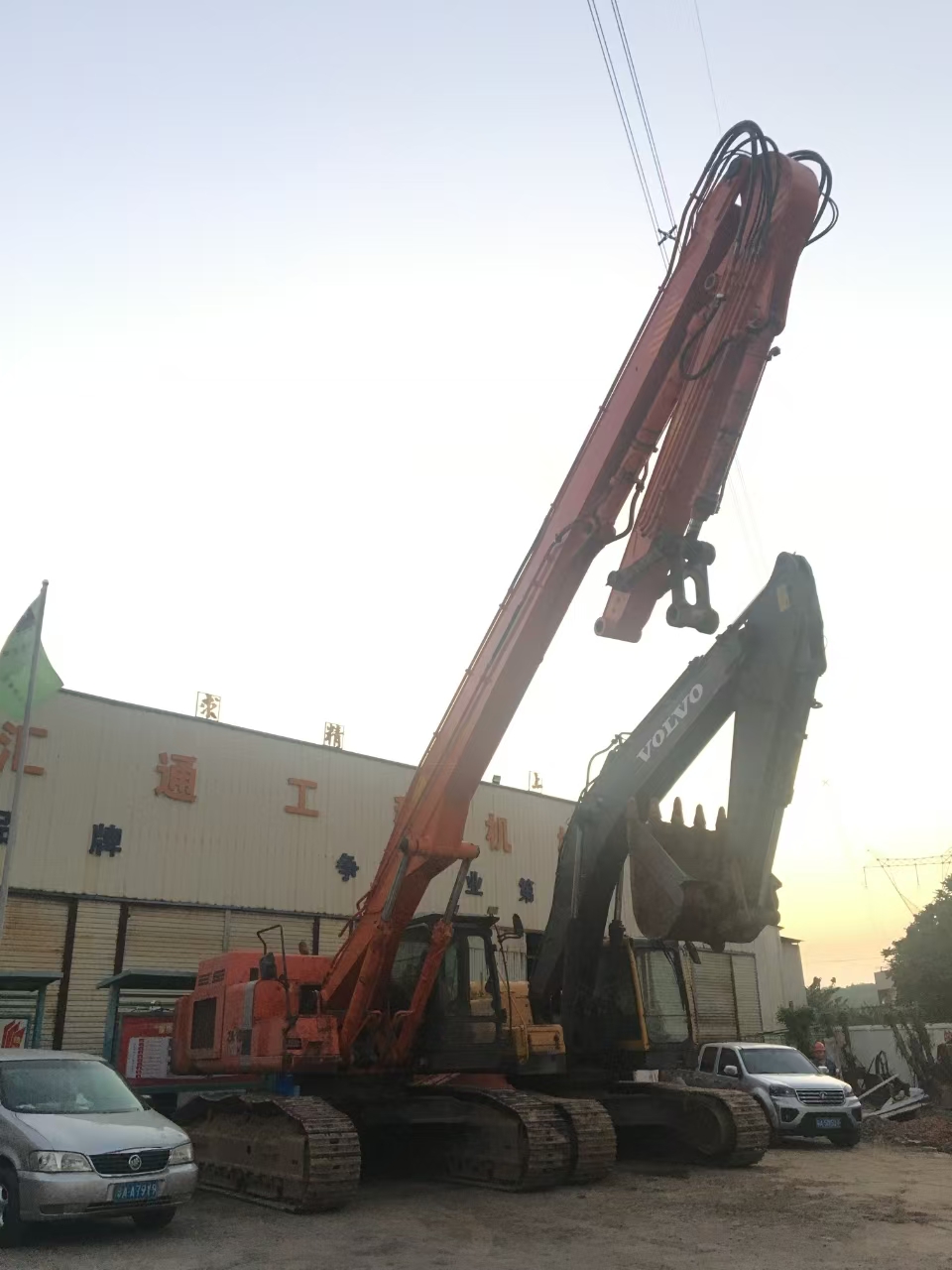 挖掘機(jī)打樁臂、打樁臂、打樁錘、挖掘機(jī)打樁臂廠家